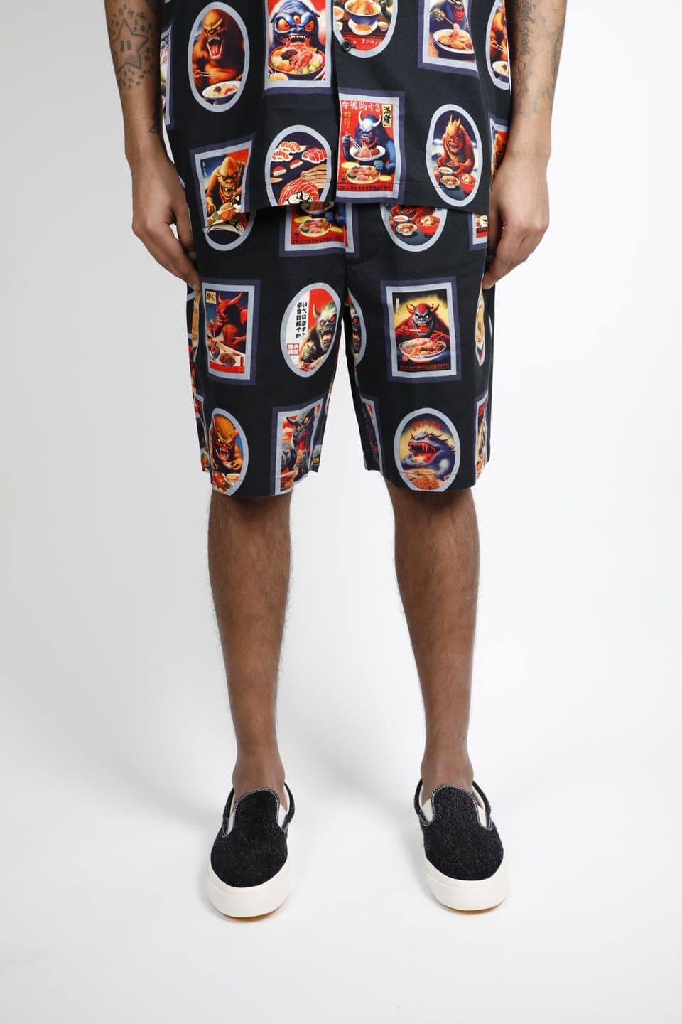Edwin Hara Hachi Bun Me Short Aop Crepe